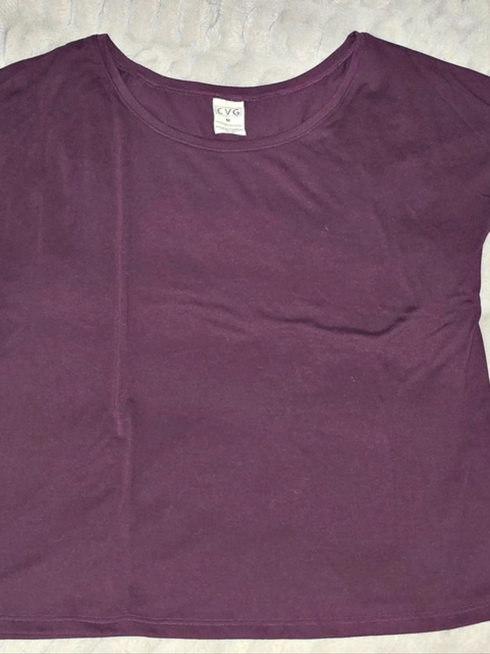 CVG Short Sleeve Slouchy Tee in Plum Size Medium Like New